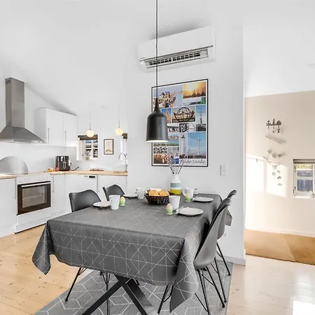 Albertina - 300m To The Fjord By Interhome Feriehus *